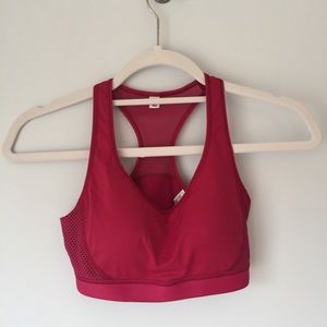 Uniqlo | AIRism Red Sports Bra